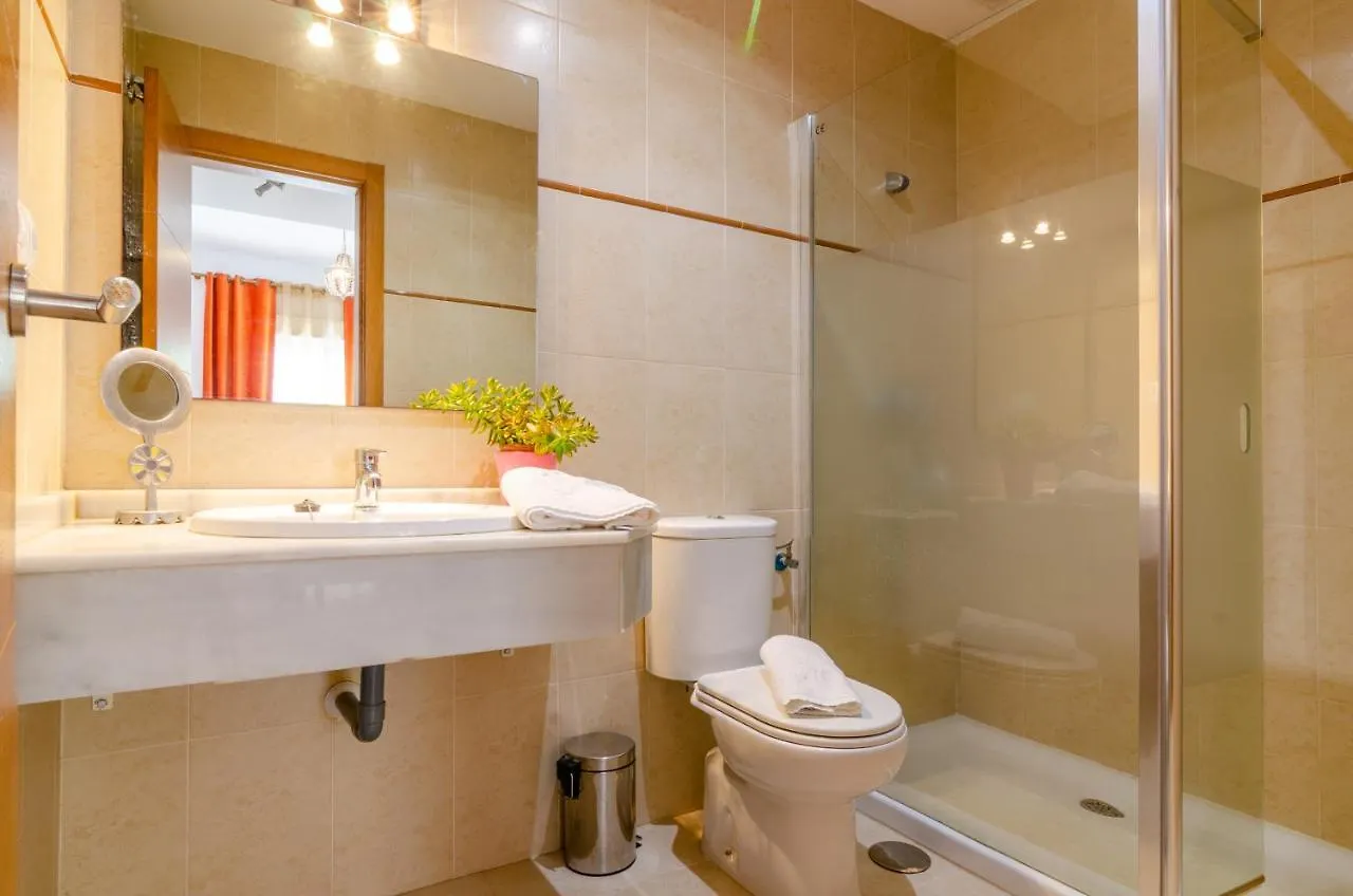Wintowinrentals Great Terrace, 2º Line Beach & Pool Rincón de la Victoria 0*,  İspanya